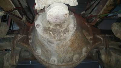 Spicer W460S Rear Differential for a 1988 International F-2674