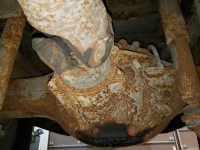 Rear Differential for a 2006 Freightliner