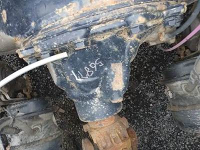 Rear Differential for a 2020 Freightliner CASCADIA PT126064S T