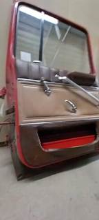 Ford Right Door for a 1986 Ford LNT-8000