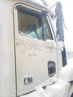 Freightliner CENTURY CLASS C-112 Right Door