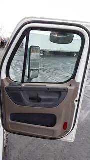 Freightliner Cascadia 125 Right Door for a 2010 Freightliner CASCADIA PX125064S