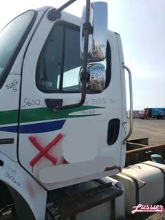 Freightliner M2 106 Left Door