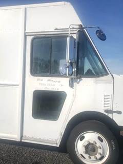 Freightliner MT55 Right Door