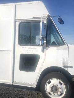 Freightliner MT55 Right Door