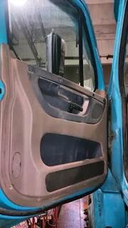 Freightliner Left Door for a 2013 Freightliner CASCADIA PX125064S