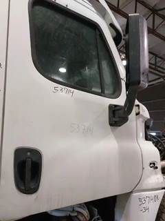 Freightliner Right Door for a 2018 Freightliner CASCADIA PX125064S