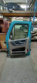 Freightliner Right Door for a 2013 Freightliner CASCADIA PX125064S