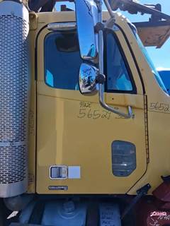 Freightliner Right Door for a 2004 Freightliner COLUMBIA CL-120