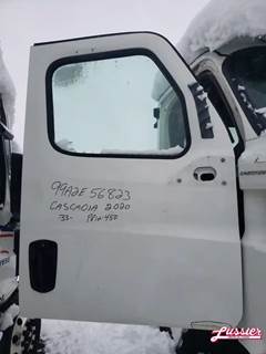 Freightliner Right Door for a 2020 Freightliner CASCADIA PT126064S T