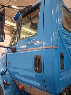 International 8600 Left Door