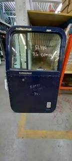 International 9100 Left Door