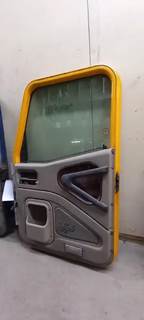 International 9200i Right Door