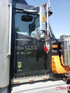 International 9900i Right Door
