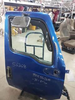 International LT625 Right Door