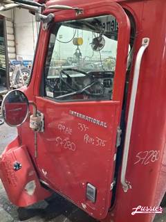International Paystar 5600i Left Door for a 2003 International 5600I