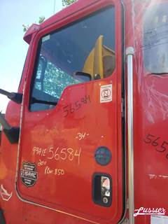 Kenworth Left Door for a 2011 Kenworth T-800
