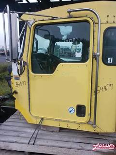 Kenworth T300 Left Door for a 2008 Kenworth T-300
