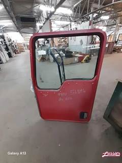 Kenworth T300 Left Door for a 2004 Kenworth T-300