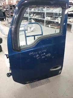 Kenworth T680 Left Door for a 2014 Kenworth T-680