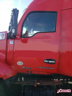 Kenworth T680 Left Door for a 2017 Kenworth T-680