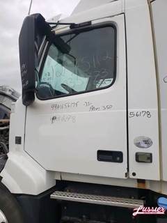 Volvo VNL Left Door