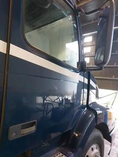 Volvo VNL Right Door
