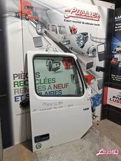 Volvo VNR Right Door