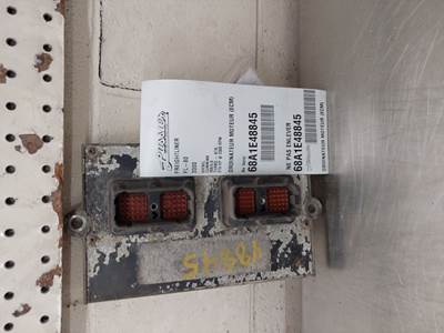 Cummins Engine Control Module (ECM) for a 2000 Freightliner FL-80