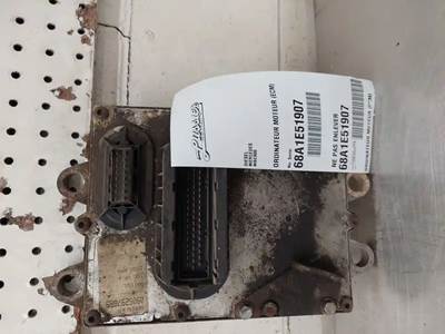 Mercedes-Benz MBE 900 Engine Control Module (ECM)