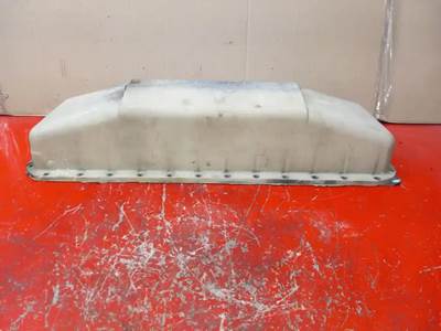 Cummins ISL/8.3 Engine Oil Pan for a 2006 Novabus AUTOBUS LFS40102