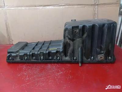 Detroit DD13 Engine Oil Pan for a 2012 Freightliner CASCADIA