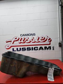 International MaxxForce 13 Engine Oil Pan for a 2011 International PROSTAR PREMIUM