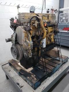 Caterpillar 3176 Engine for a 1994 Ford LTS-9000