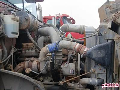 Caterpillar C12 Engine for a 1999 International 5600I