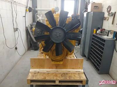 Caterpillar C12 Engine for a 2000 Freightliner FL-112