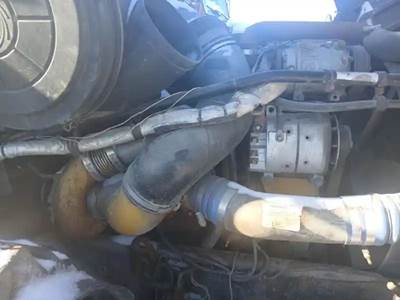 Caterpillar Engine for a 2006 Freightliner CENTURY