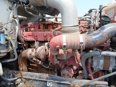 Cummins 384 Engine for a 2015 Peterbilt 384