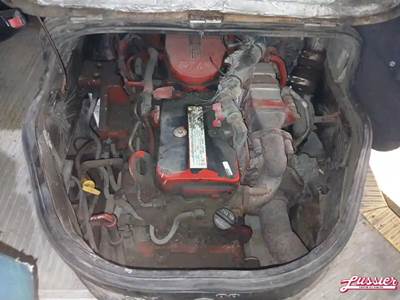 Cummins ISB/6.7 Engine for a 2011 Blue Bird AUTOBUS FLAT NOSE