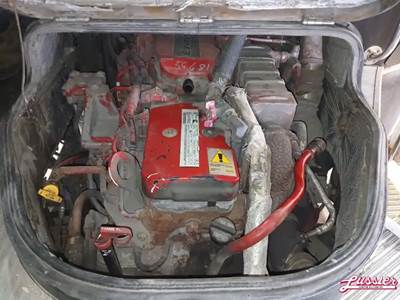 Cummins ISB/6.7 COMMON RAIL Engine for a 2011 Blue Bird AUTOBUS FLAT NOSE