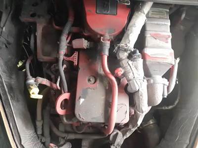 Cummins ISB/6.7 COMMON RAIL Engine for a 2011 Blue Bird AUTOBUS FLAT NOSE