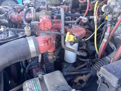 Cummins ISB/6.7 COMMON RAIL Engine for a 2012 Freightliner M2 106