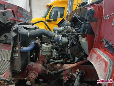 Cummins ISC Engine for a 2004 Kenworth T-300