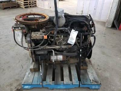 Cummins ISC Engine for a 2006 Novabus AUTOBUS LFS40102