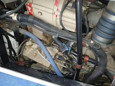 Cummins ISC 8.3 Engine for a 2003 Novabus AUTOBUS LFS40102