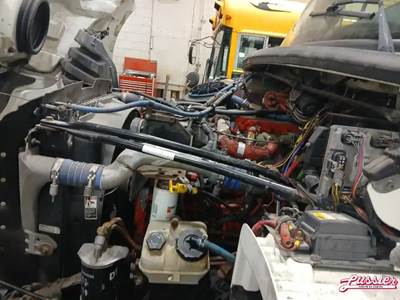 Cummins ISC 8.3 Engine for a 2008 Freightliner M2 106