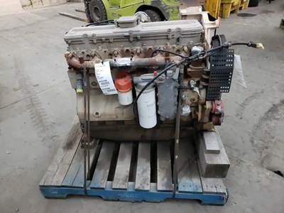 Cummins ISL/8.3 Engine for a 2006 Novabus AUTOBUS LFS40102