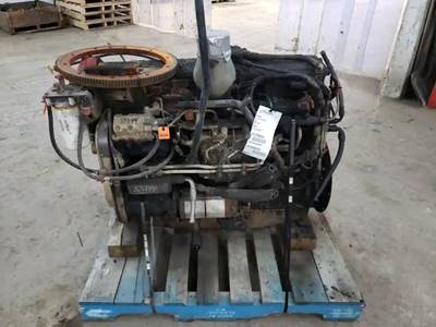 Cummins ISL/8.3 Engine for a 2006 Novabus AUTOBUS LFS40102