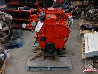 Cummins ISL9 Engine for a 2015 Freightliner M2 106