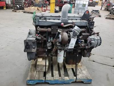 Cummins L-10E Engine for a 1994 International 9200